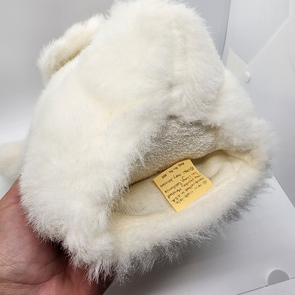 Vintage Mary Johnson 1981 White fluffy bunny hand puppet - Picture 12 of 13